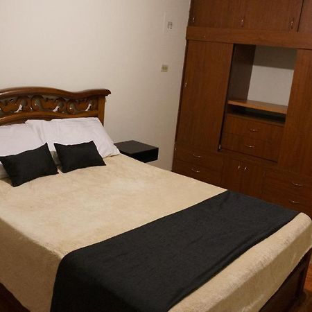Cerca Al Aeropuerto Domina House Appartement Bogota Buitenkant foto